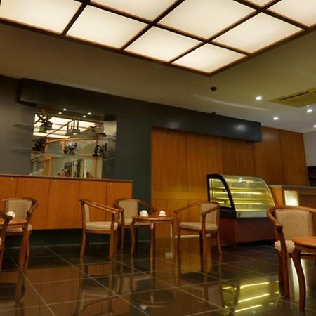 Asiana Hotel Kota Kinabalu Exterior foto