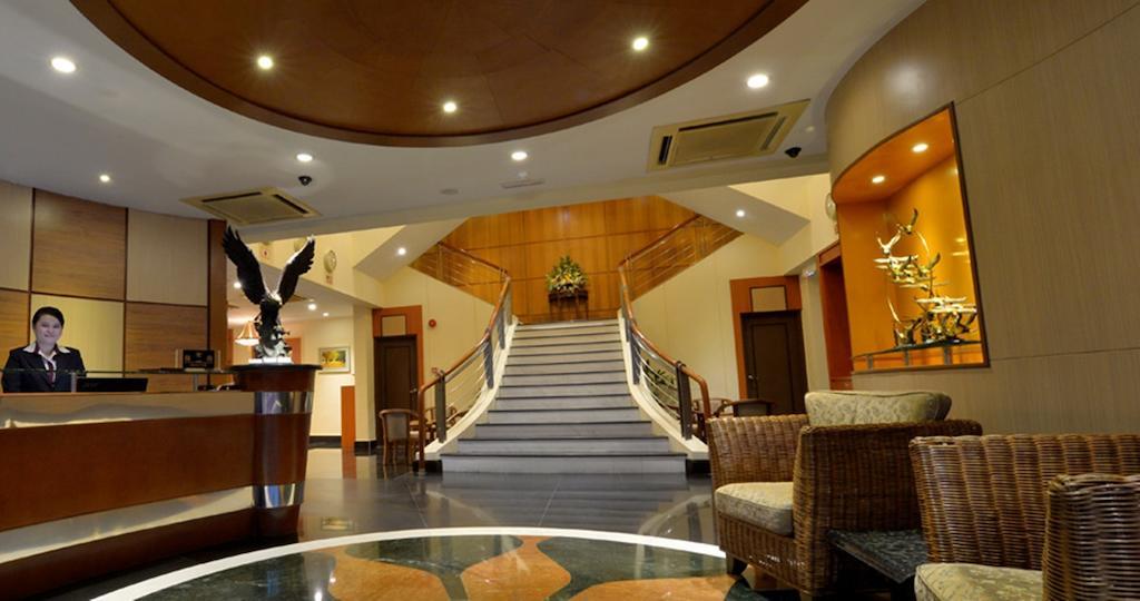 Asiana Hotel Kota Kinabalu Exterior foto